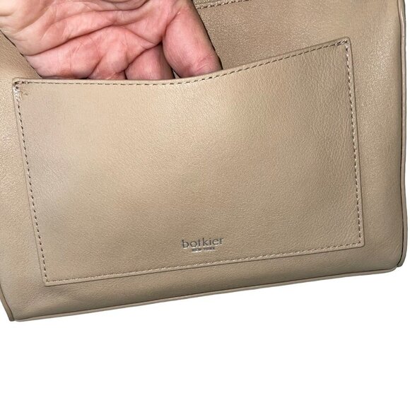 Botkier Womens Valentina Crossbody Shoulder Bag Beige Leather Adjustable Straps - Picture 4 of 8